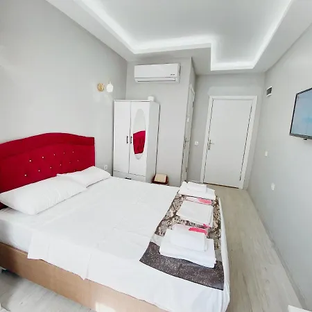 Legend Aparthotel *