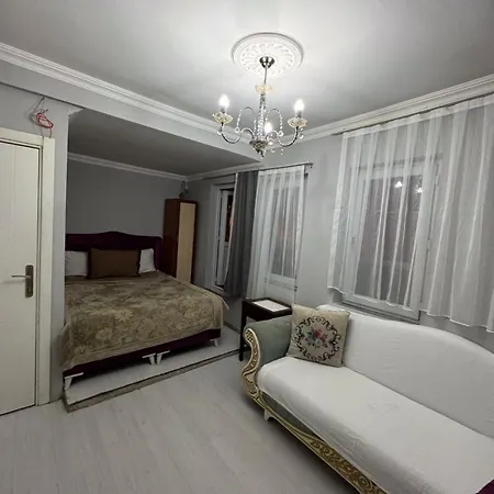 Aparthotel Legend