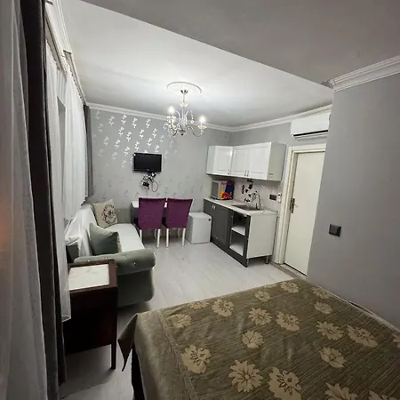 Aparthotel Legend